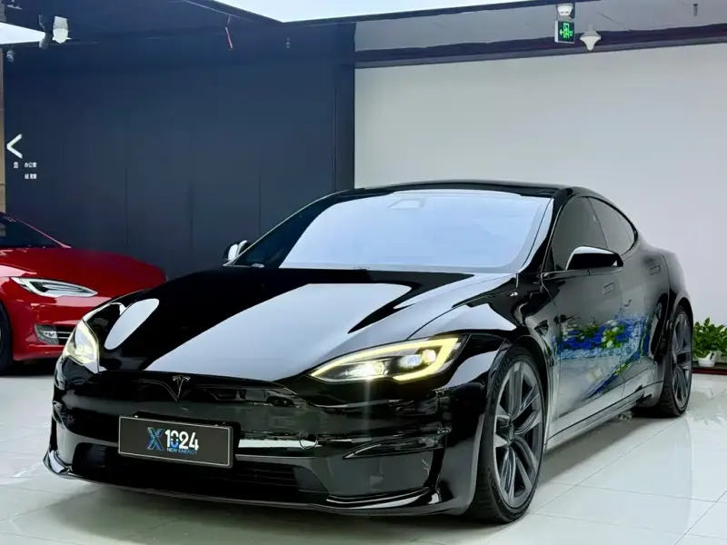 Tesla Model X, 2024
