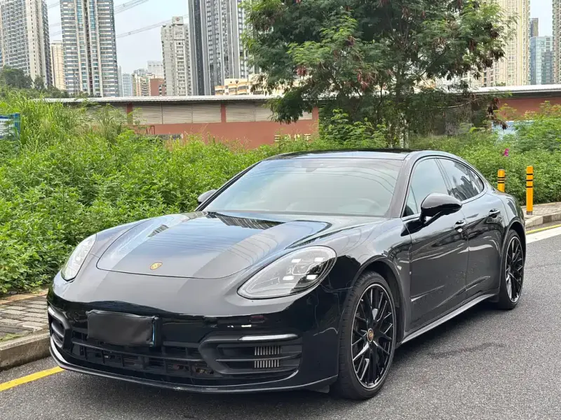 Porsche Panamera, 2021