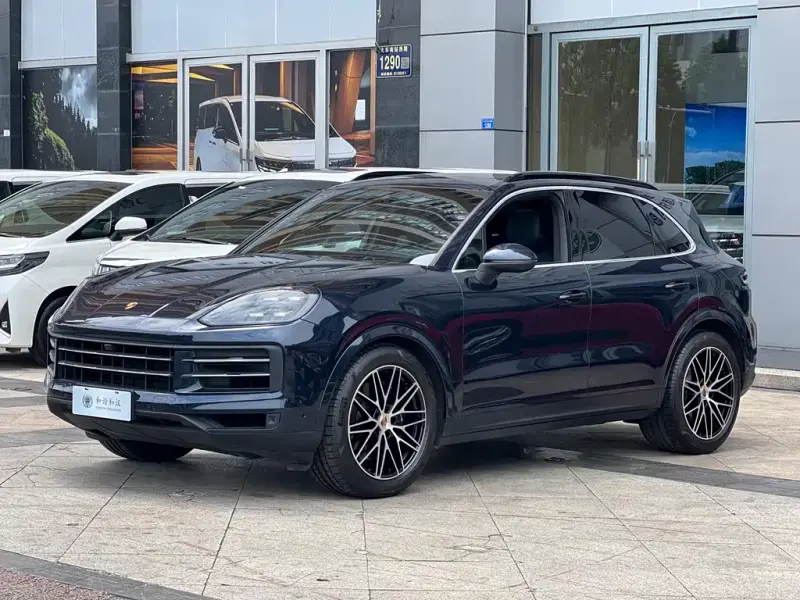 Porsche Cayenne, 2024