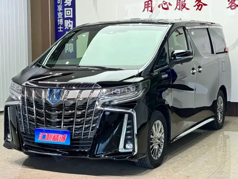 Toyota Alphard, 2022