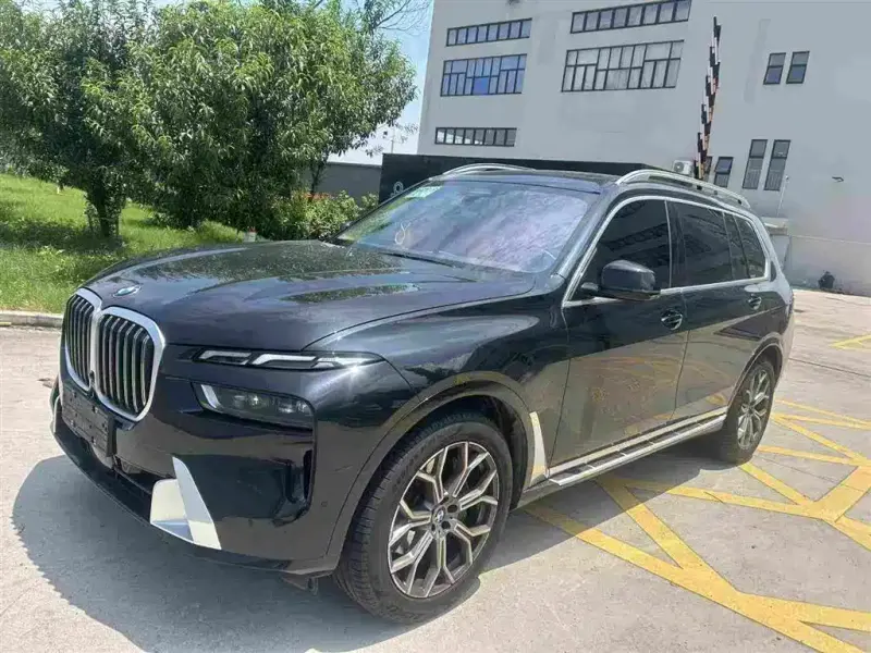 BMW X7, 2024