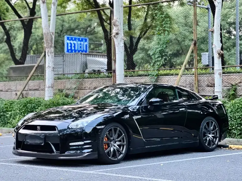 Nissan GT-R, 2016