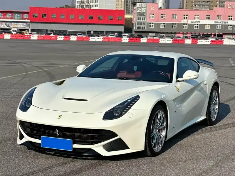Ferrari F12berlinetta, 2017
