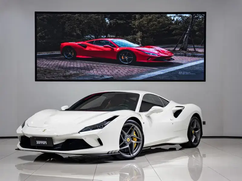 Ferrari F8, 2022 — фото 1
