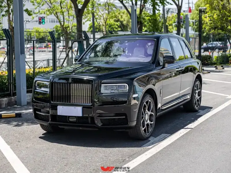 Rolls-Royce Cullinan, 2021