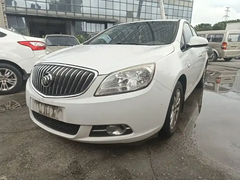 Buick Excelle, 2015