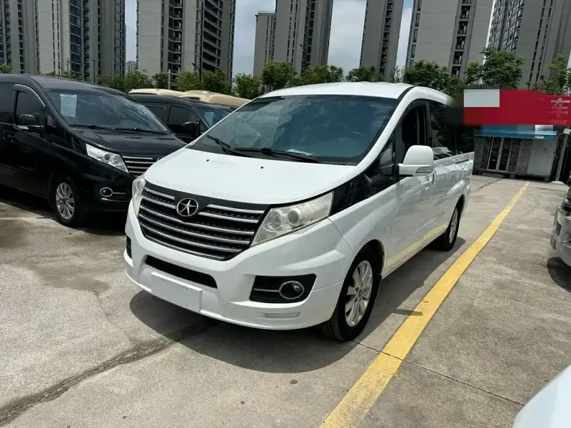JAC Refine M5, 2015