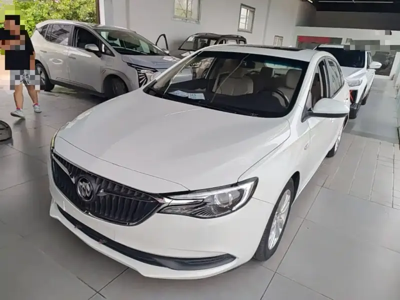 Buick Excelle, 2018