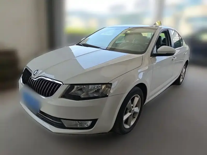 Skoda Octavia, 2015 — фото 1