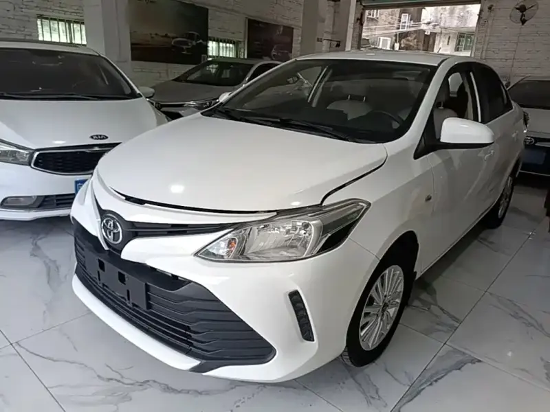 Toyota Vios, 2017 — фото 1