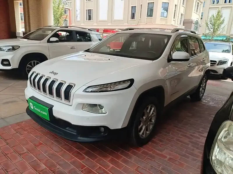 Jeep Cherokee, 2017