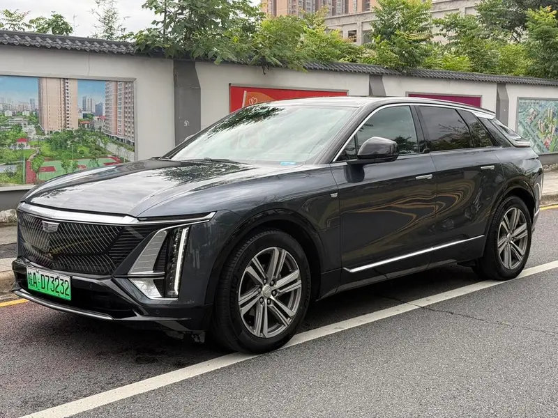 Cadillac Lyriq, 2022