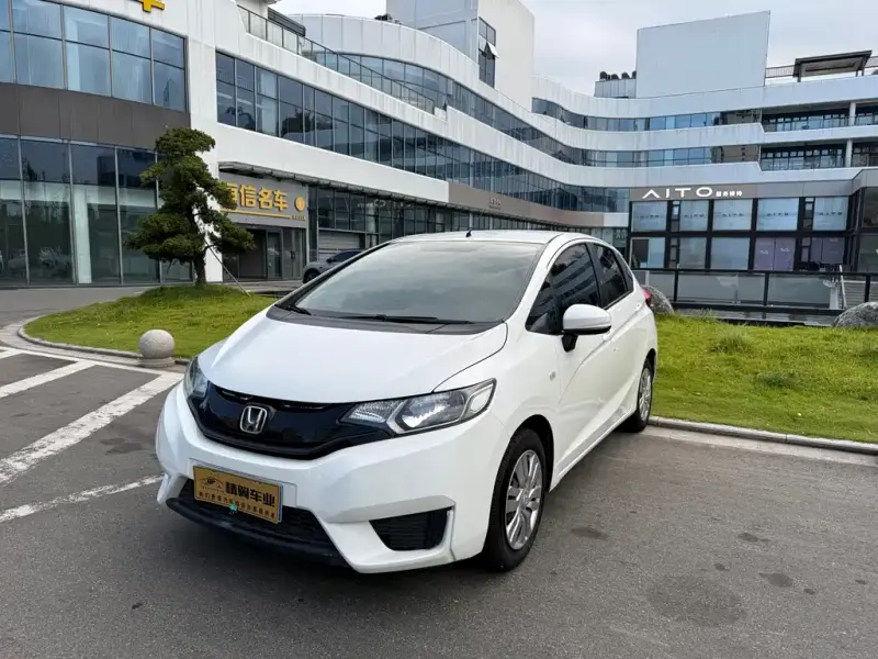 Honda Fit, 2016