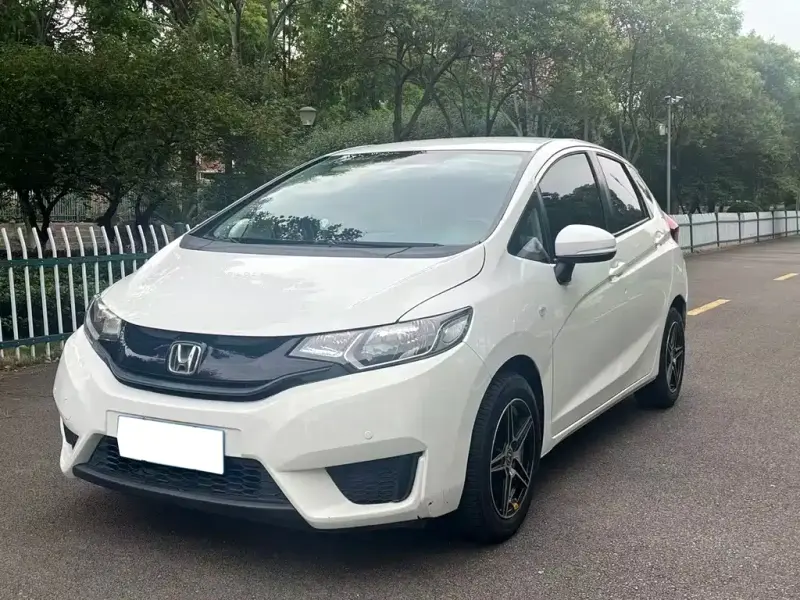 Honda Fit, 2017 — фото 1