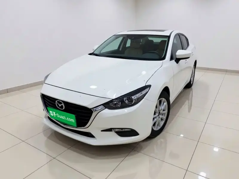 Mazda 3 Axela, 2018 — фото 1