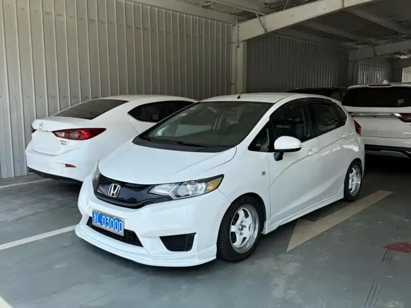 Honda Fit, 2016