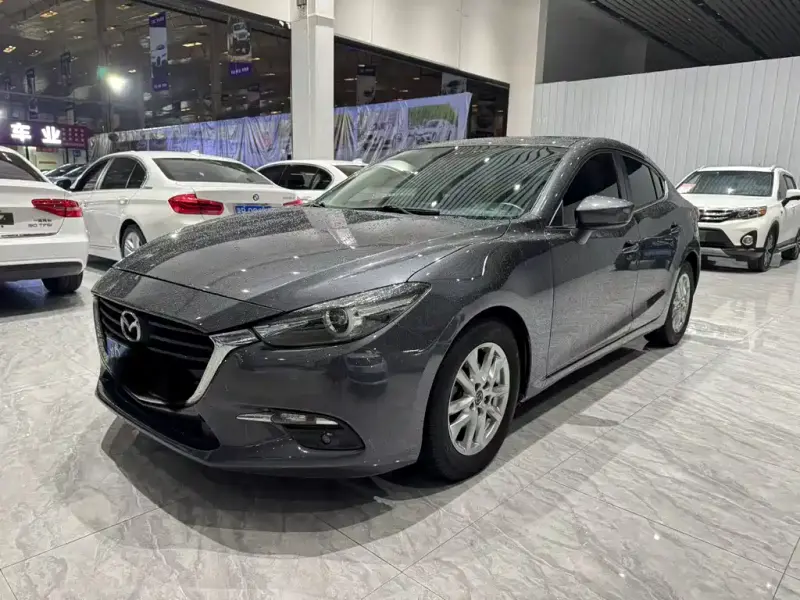 Mazda 3 Axela, 2018 — фото 1