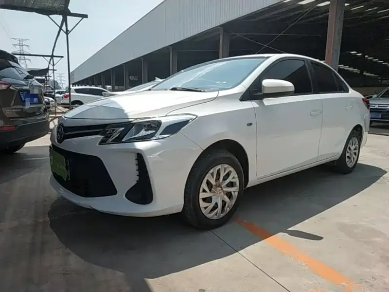 Toyota Vios, 2022 — фото 1