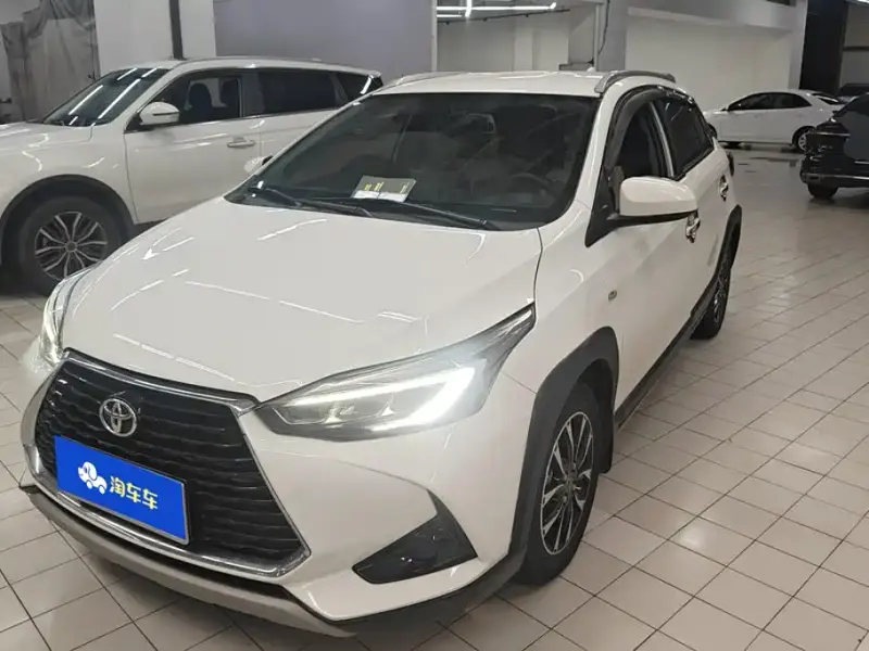 Toyota Yaris L, 2021
