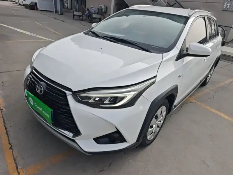 Toyota Yaris L, 2021