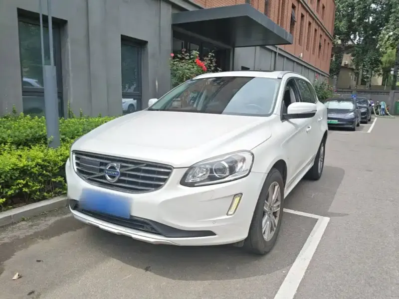 Volvo XC60, 2016
