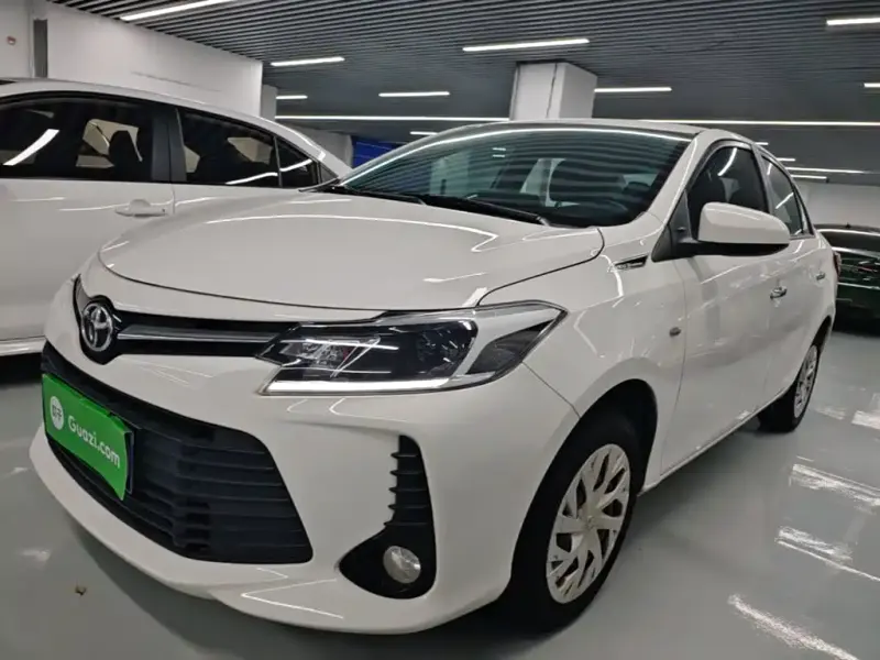 Toyota Vios, 2023 — фото 1