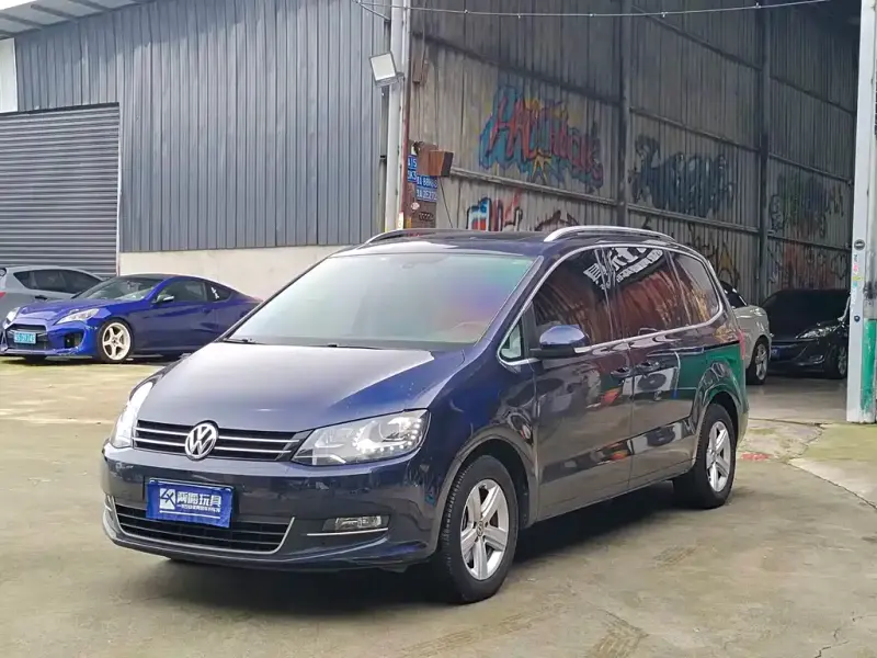 Volkswagen Sharan, 2015