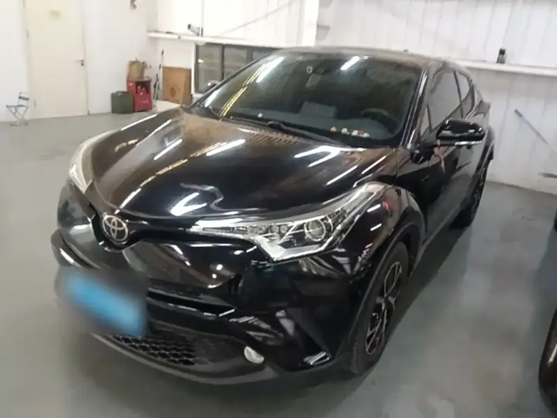 Toyota C-HR, 2019