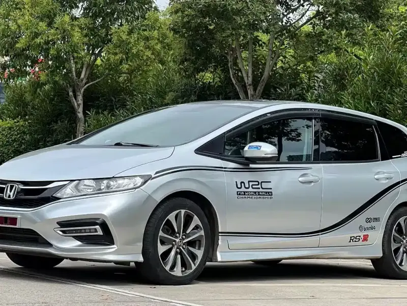 Honda Jade, 2017 — фото 1