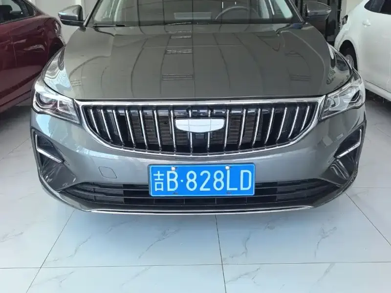 Geely Emgrand, 2025
