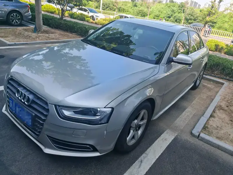 Audi A4L, 2016 — фото 1