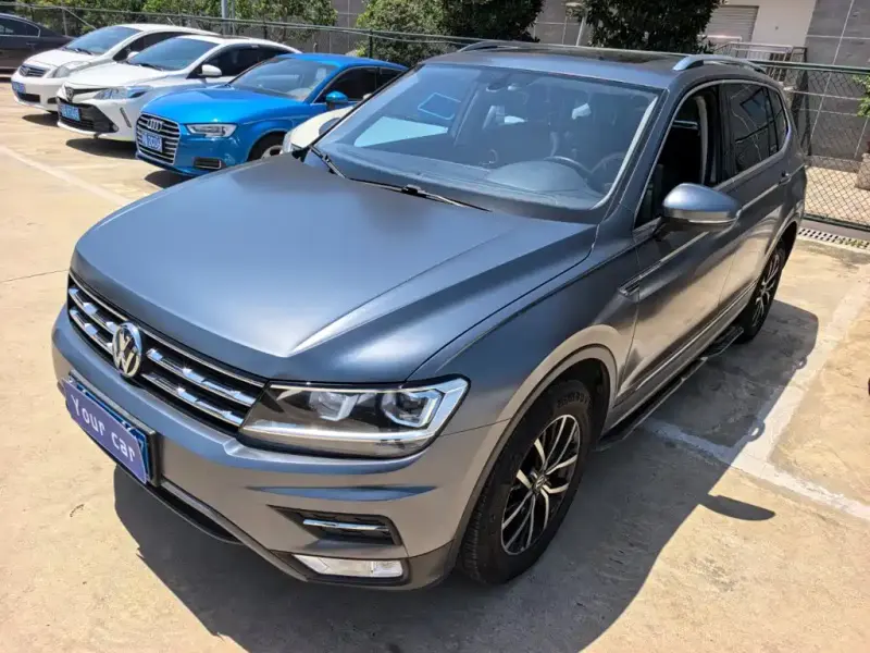 Volkswagen Tiguan L, 2017
