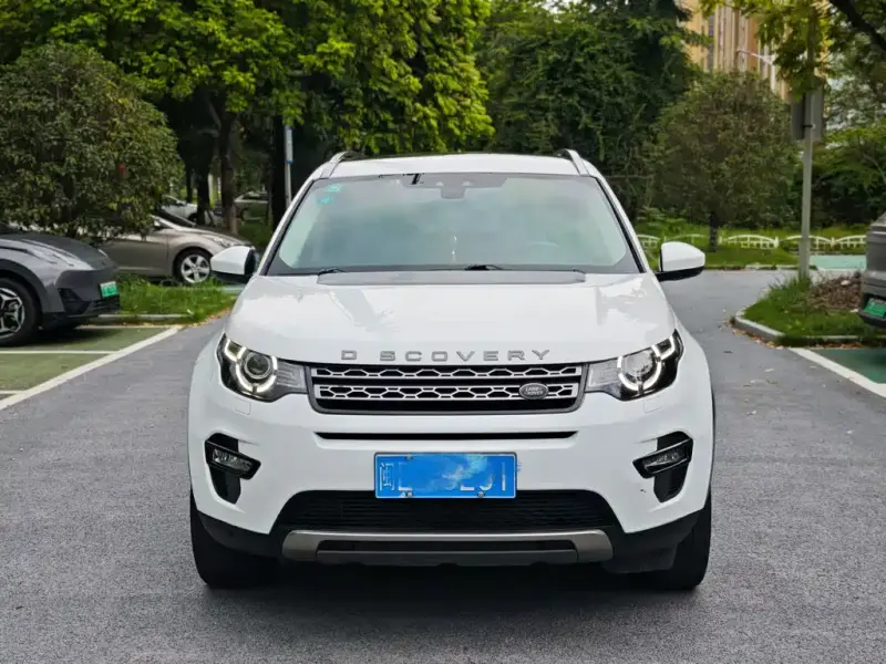 Land Rover Discovery Sport, 2017