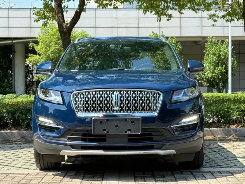 Lincoln MKC, 2019