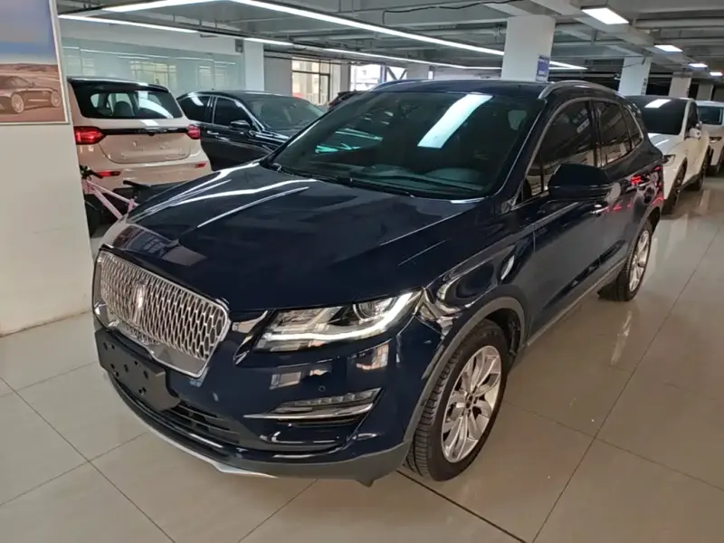 Lincoln MKC, 2019