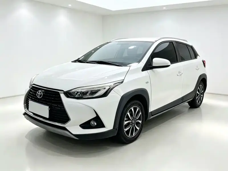 Toyota Yaris L, 2022