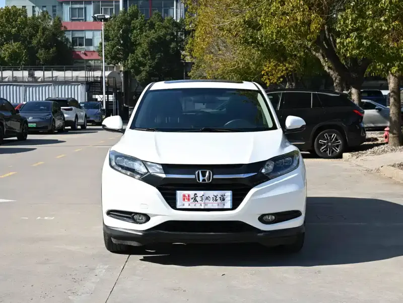 Honda Vezel, 2018 — фото 1