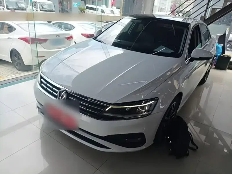 Volkswagen Lamando, 2021
