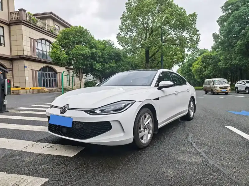Volkswagen Lamando, 2023