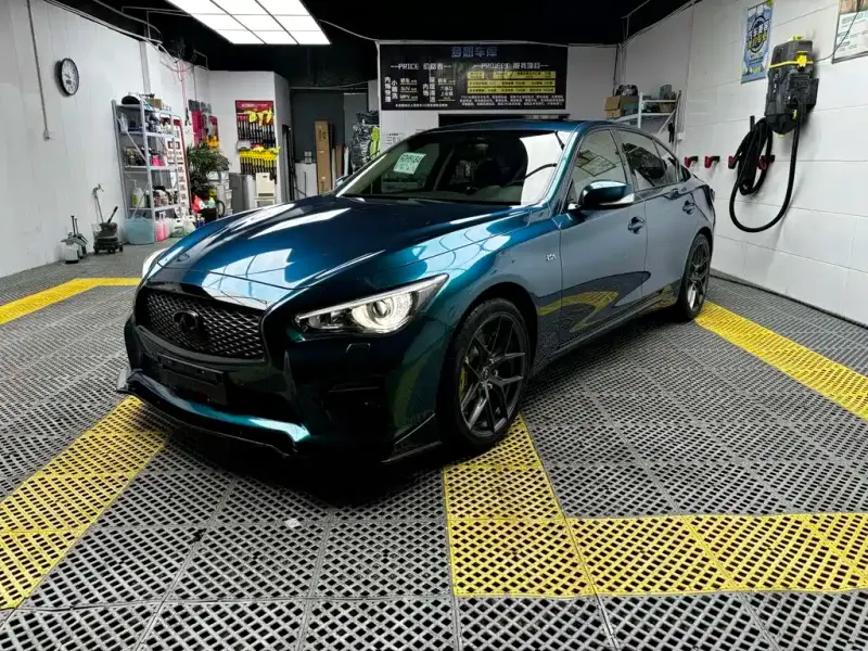 Infiniti Q50L, 2017