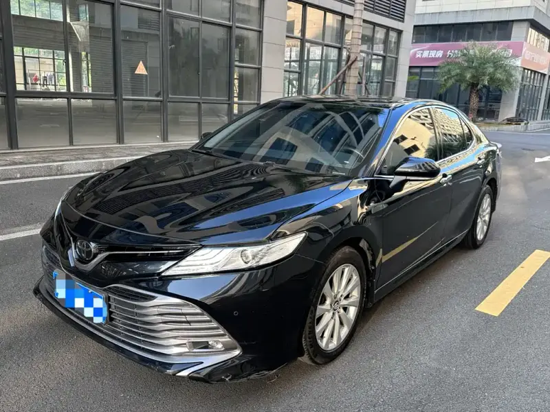 Toyota Camry, 2018