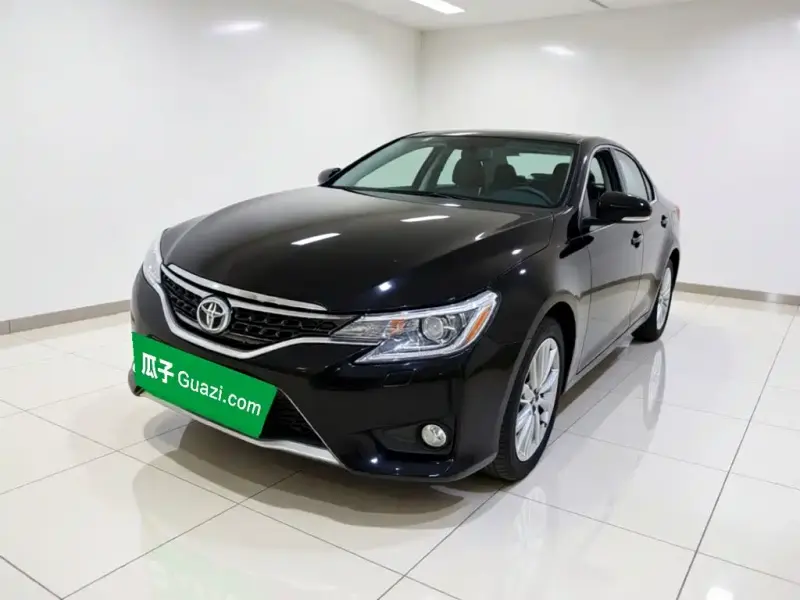 Toyota Reiz, 2015
