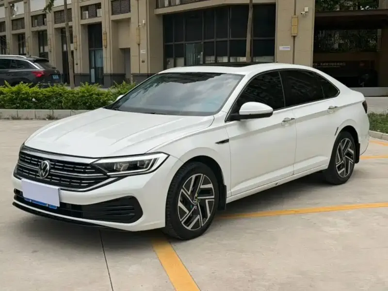 Volkswagen Sagitar, 2023