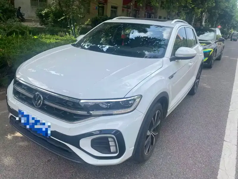 Volkswagen T-Roc, 2023