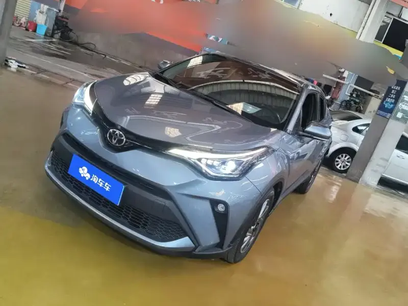 Toyota C-HR, 2022