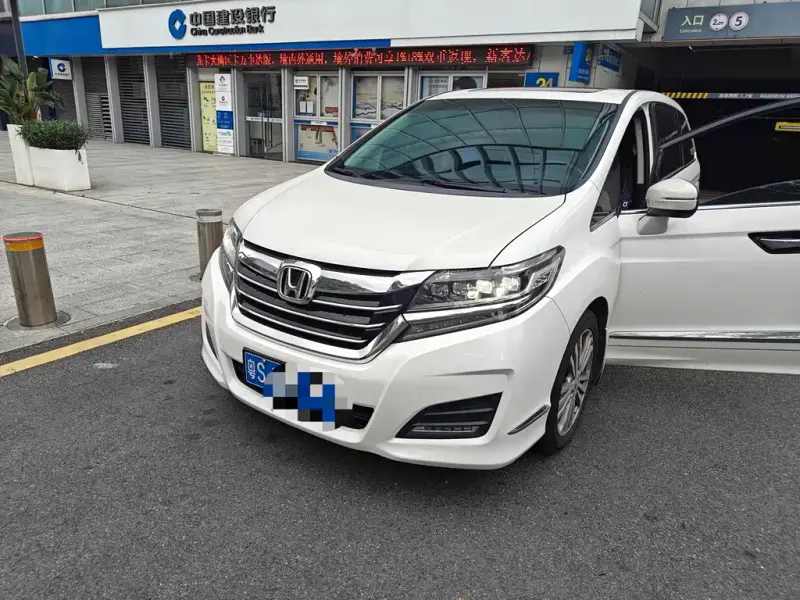Honda Elysion, 2017