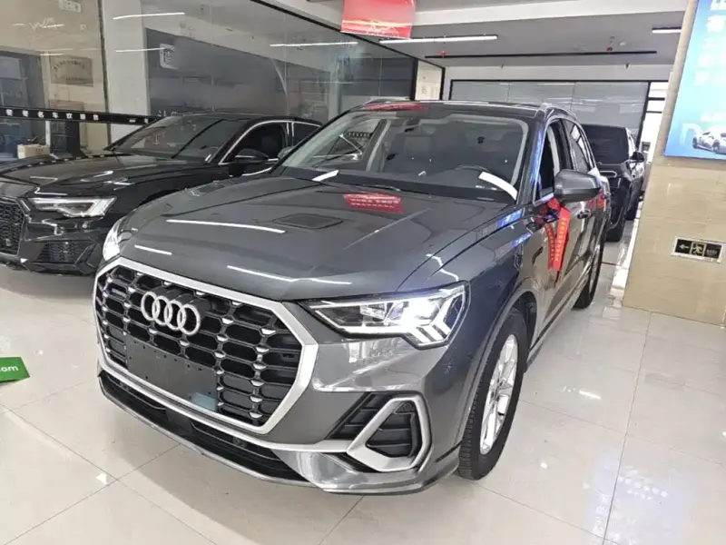 Audi Q3, 2020