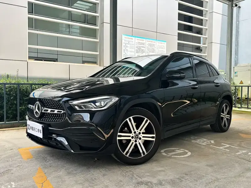 Mercedes-Benz GLA, 2020