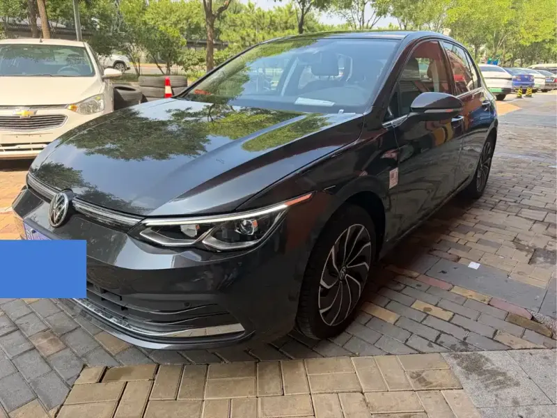 Volkswagen Golf, 2021