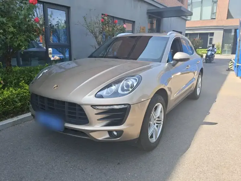 Porsche Macan, 2015 — фото 1